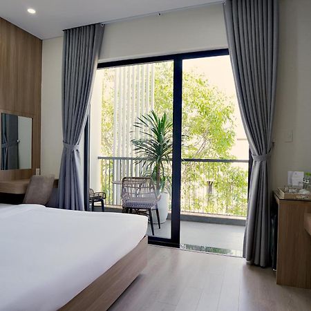 Thanh Thuy Hotel Буонметхуот Экстерьер фото