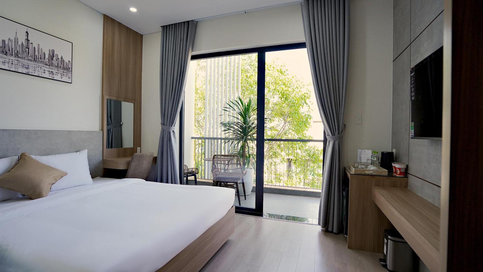 Thanh Thuy Hotel Буонметхуот Экстерьер фото