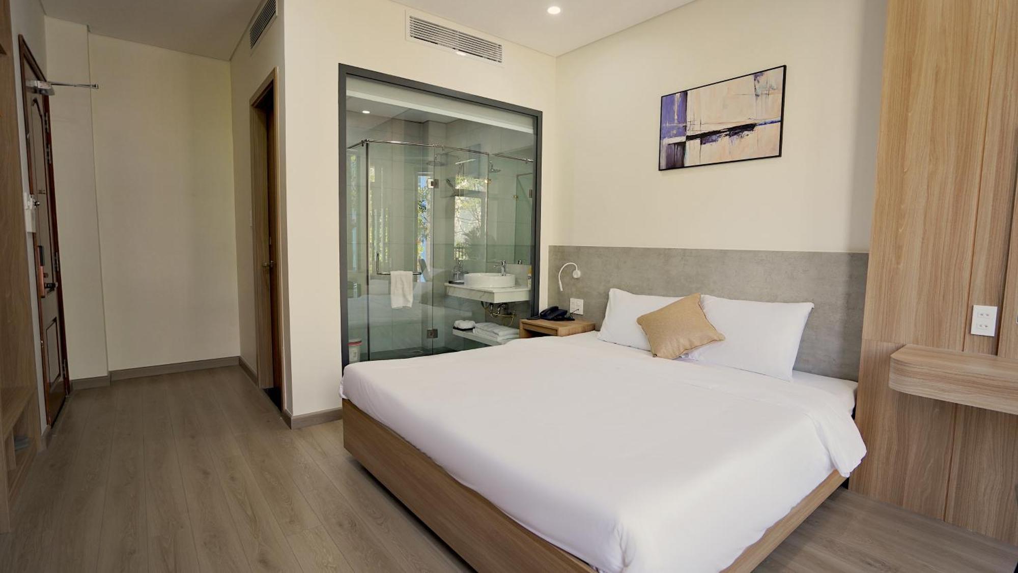 Thanh Thuy Hotel Буонметхуот Экстерьер фото