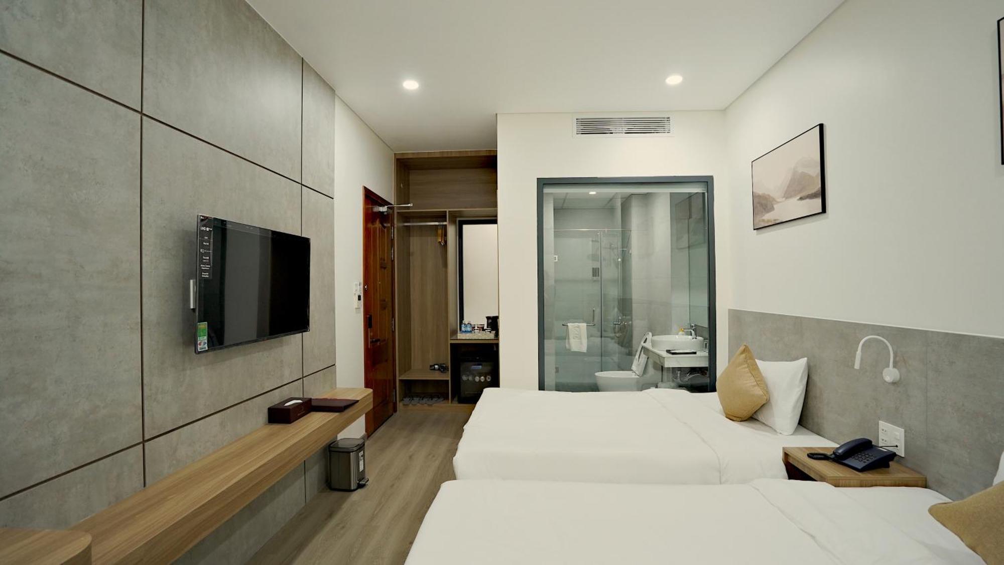 Thanh Thuy Hotel Буонметхуот Экстерьер фото